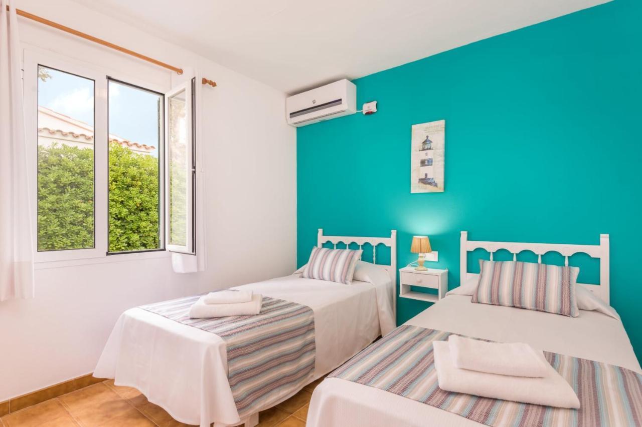 Villas Isi & Ana Mestral 卡拉恩·布拉内斯 外观 照片
